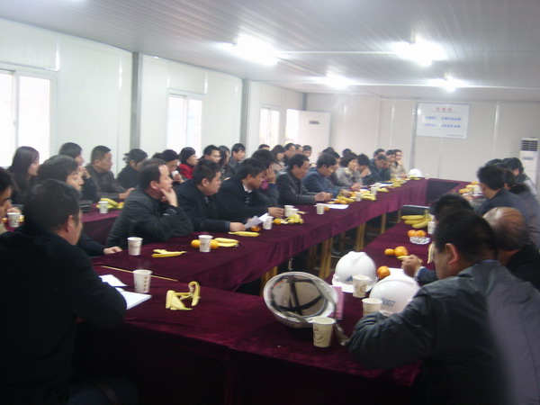 南京棲霞區馬群街道辦到我公司進(jìn)行了考察，開(kāi)展了有關(guān)科學(xué)發(fā)展觀(guān)的研討會(huì )